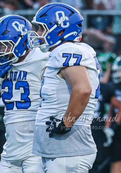 District play this Friday!
Stats coming in:
24 tot Tackles
10 solo (4 tfl)
14 assisted
3 forced fumbles 
6 games played.

#FridayNightLights