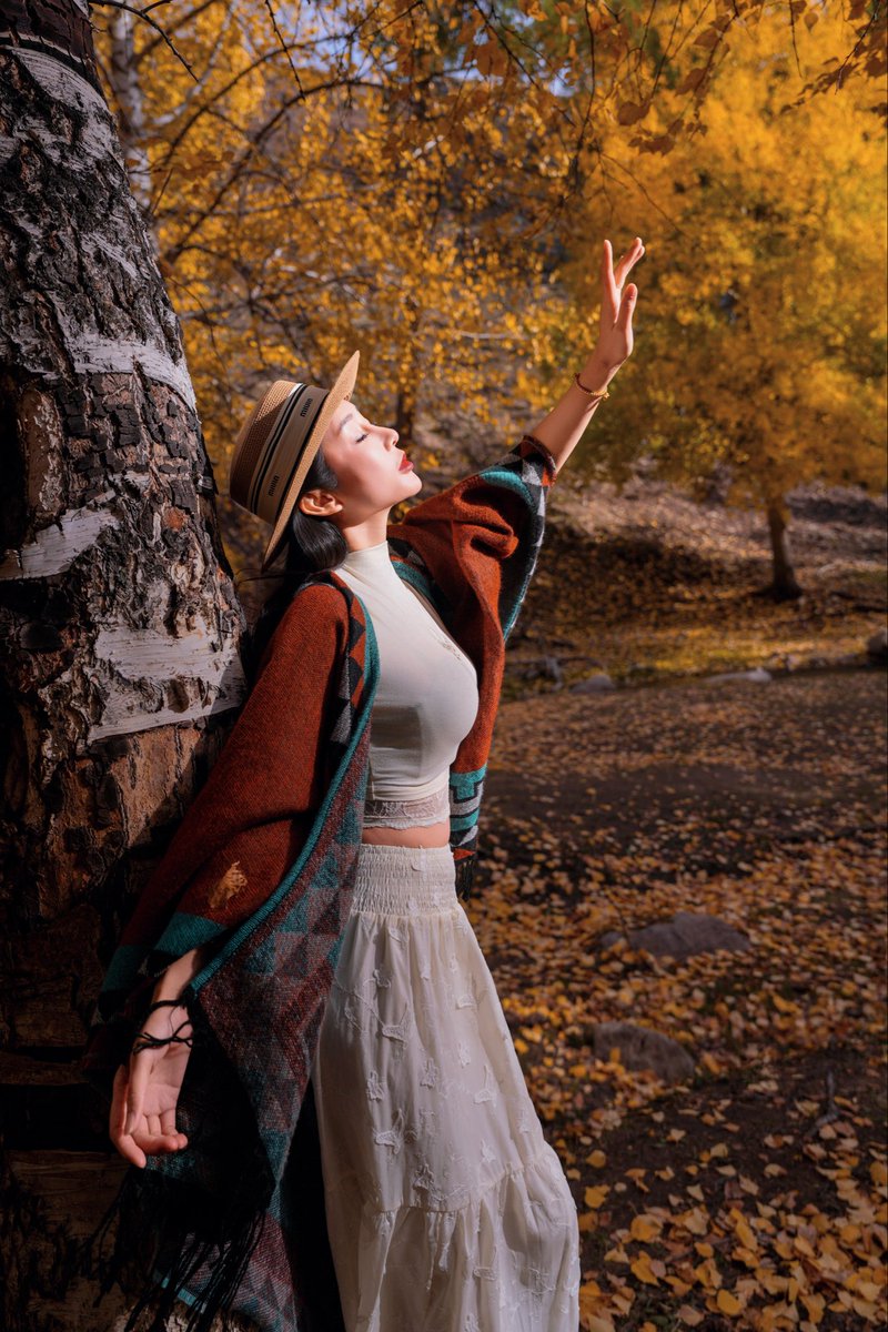 新疆的秋天，美到心坎里了。