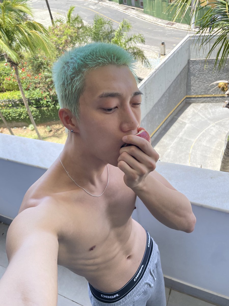 get a taste but don’t take a bite🫦🍎