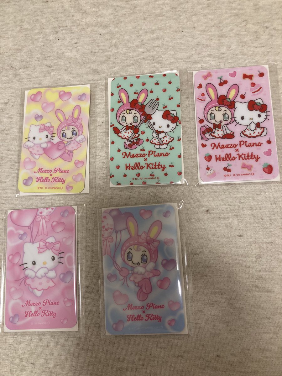 AirisChic's tweet image. メゾピアノセブンイレブンのコラボ可愛すぎ🩵