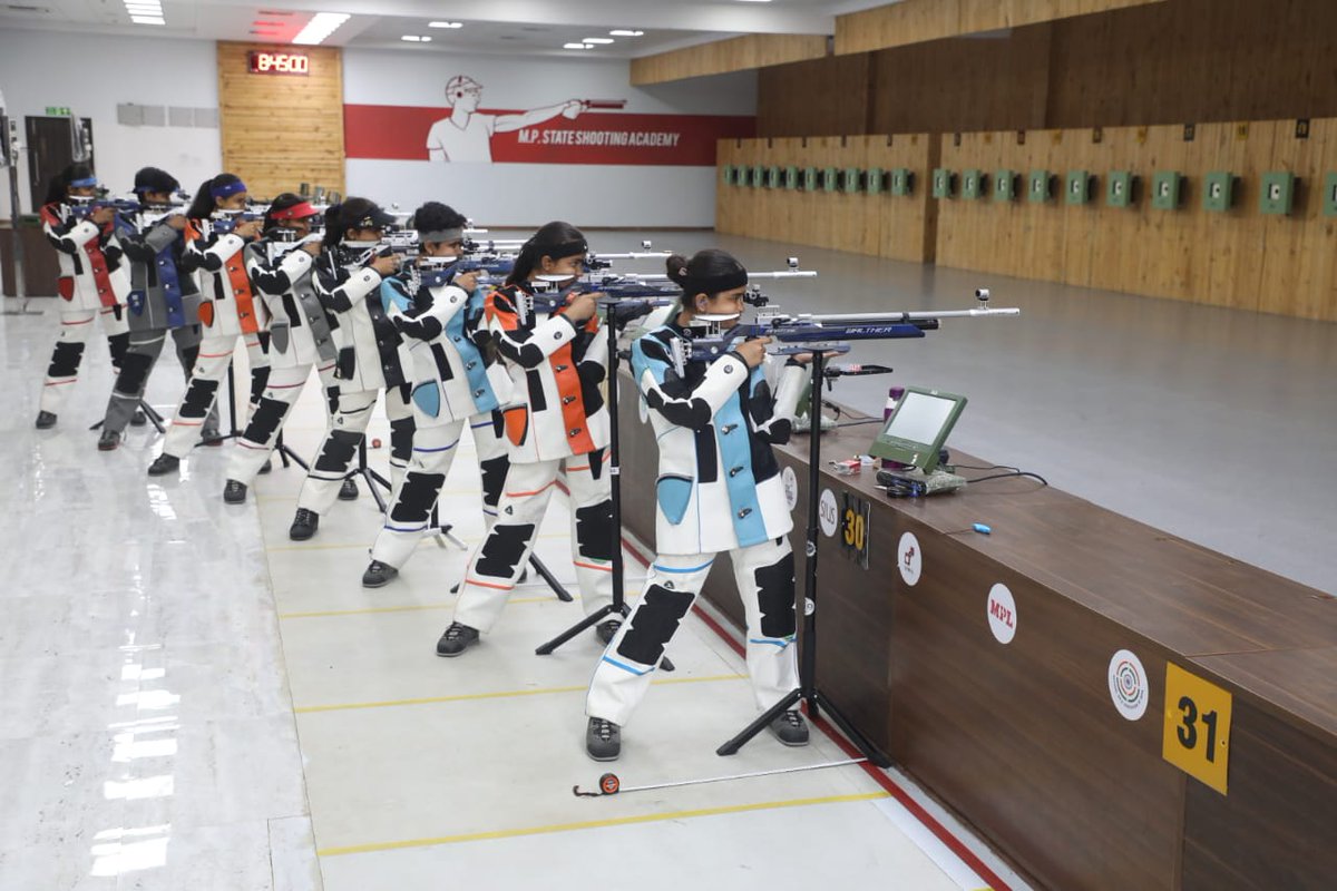 DSYWMP's tweet image. निशाना होगा सटीक, हौसला होगा ऊँचा! 

मध्यप्रदेश राज्य शूटिंग अकादमी में हो रही है
ऑल इंडिया जी.वी. मावलंकर शूटिंग चैंपियनशिप
9 से 15 अक्टूबर तक

जहाँ उभरते निशानेबाज़ करेंगे राष्ट्रीय स्तर की उड़ान

#AimForGold #ShootingChampionship #SportsOfMP #KhelSeVikas #shooting