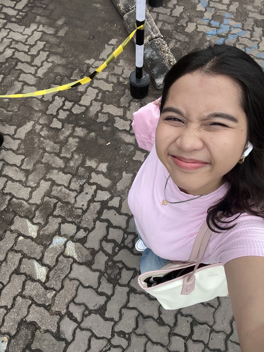 Sylvia Alodia tweet media