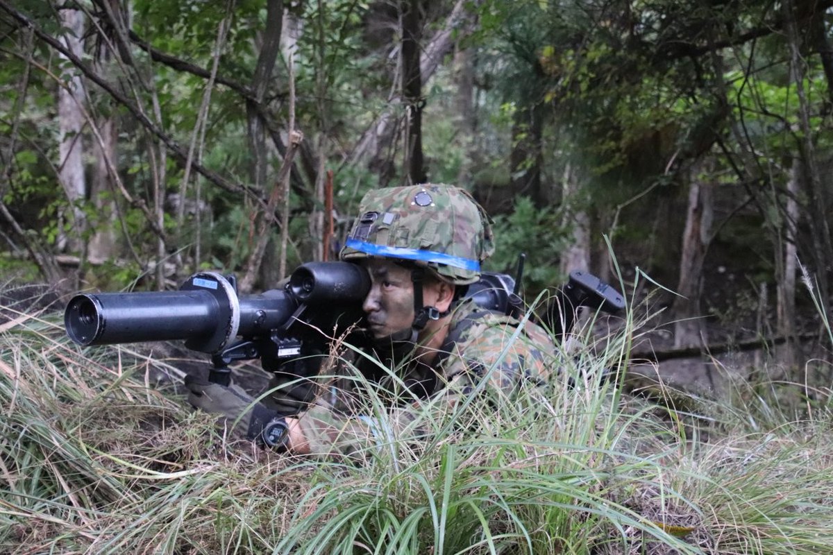 陸上自衛隊　第1空挺団　フィギュア（fox7） Amazon.co.jp: 自衛隊フィギュア日本陸自第一空挺団限定箱付