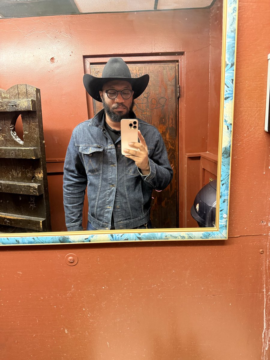 mechanical bull fighter tweet media