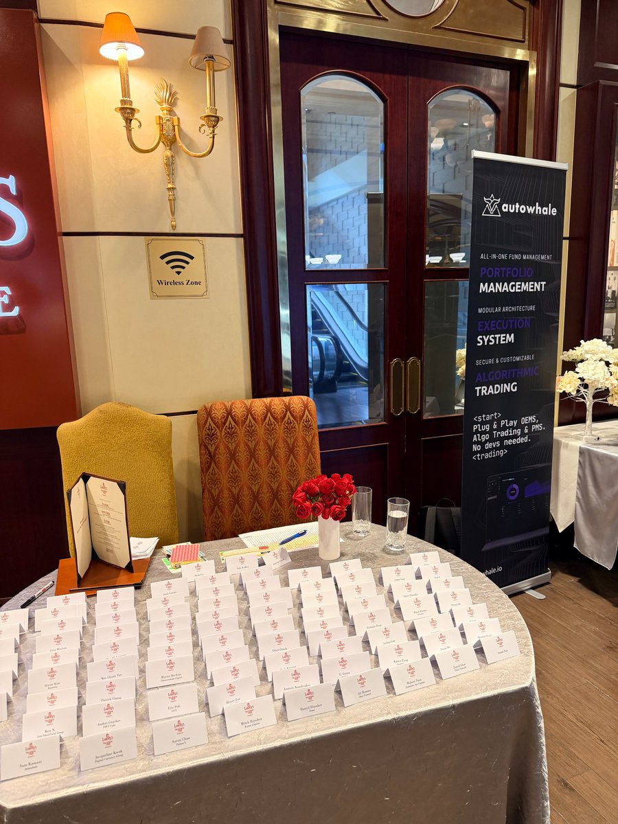 AutowhaleNet's tweet image. The Perfect @token2049 Kickoff 🚀
Before Token2049 kicked off, we hosted a private dinner with 90 carefully curated guests — founders, VCs, and liquid funds.
No panels. No pitches. Just sharp conversations & warm intros.
Thanks to our partners, supporters and friends.