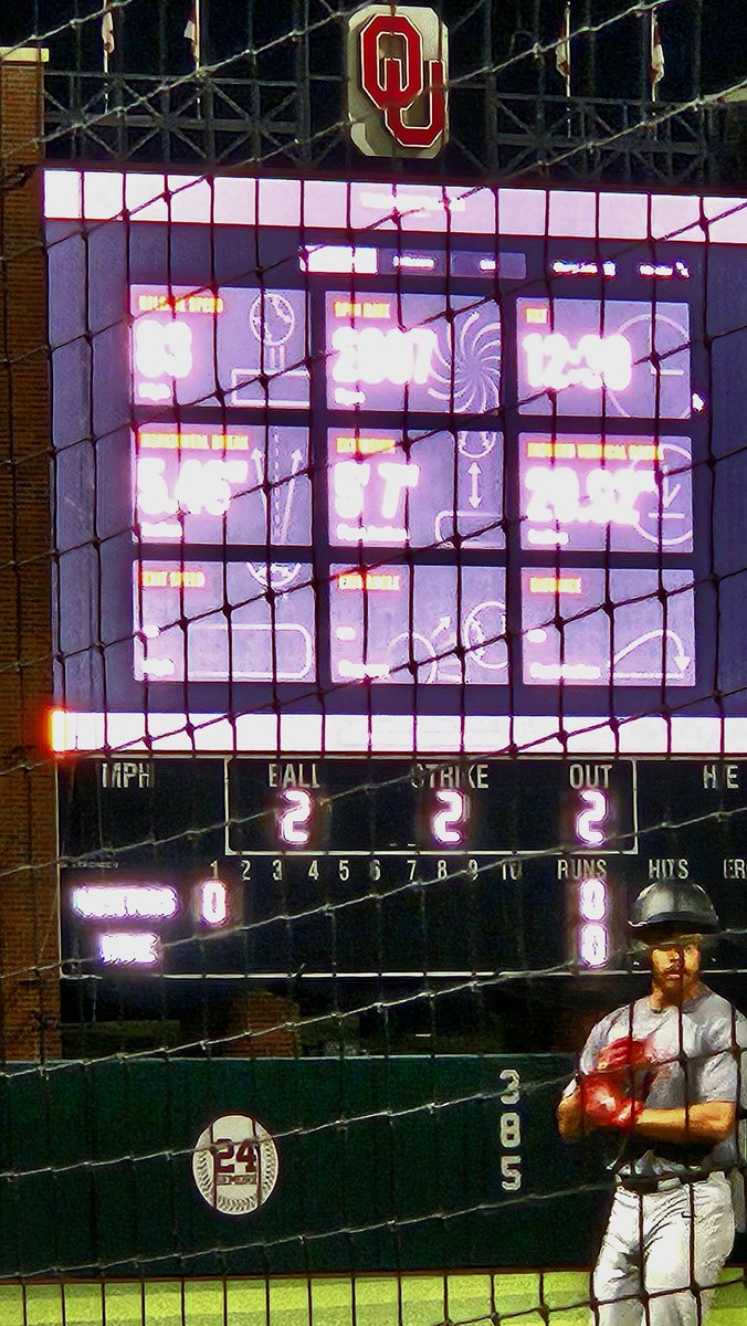 GriffinRyan2028's tweet photo. Couple of new PRs @CoachJohnsonOU Wed. Night Baseball Clinic:
92 mph EV / 83 mph on the mound
Got to play tonight against a couple of fellow @Titans_Baseball #nextleveltitans @AJChristmon2 #MacMurphy
@BrandOfAthletes @BaseballFactory @PrepBaseballOK https://t.co/5Q2Xz90iWQ