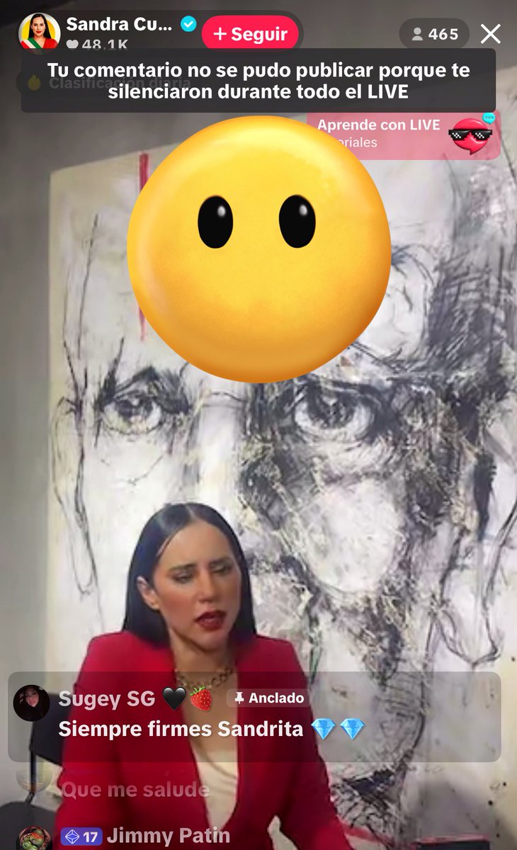 TVPoderX's tweet image. CENSURA SANDRA CUEVAS EN SU CONFERENCIA DE PRENSA

En la transmisión en vivo, donde anunció su película AMORES NARCOS, repitió 846 veces su nombre, SANDRA CUEVAS; su TikTok borraba los cientos de mensajes donde le escribían LAVANDERA y NARCA, y silenció las preguntas de TV Poder