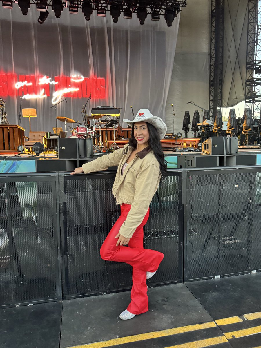 maya 💙🦋 tweet media