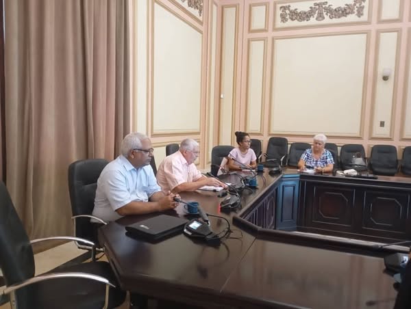 OscarCubaMinjus's tweet image. Junto a @JosLuisToledoS1 y los diputados que participan en el ejercicio de la más Alta Fiscalización al @Minjus_Cuba, desarrollamos en la sede de @AsambleaCuba un encuentro por videoconferencia para constatar y evaluar el trabajo realizado hasta la fecha. @RosyCubaMINJUS