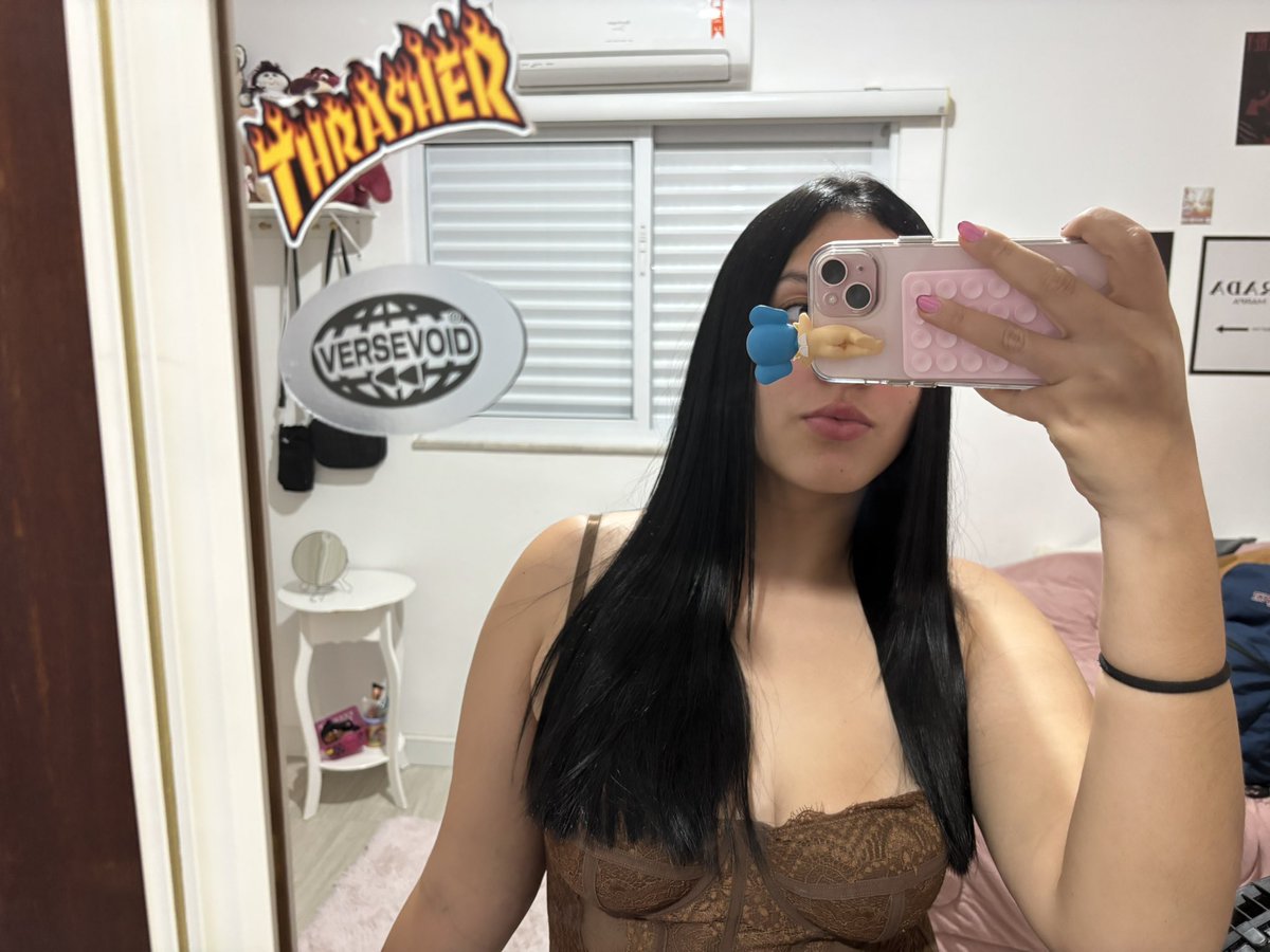 nicole🌟 tweet media