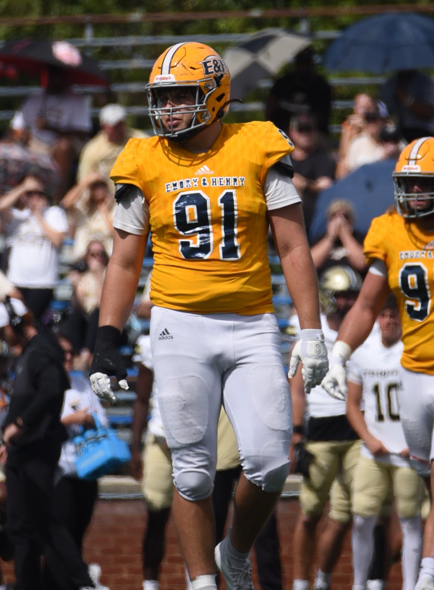 ICYMI: Will Hamlin (Daniel Boone) has had a hand in Emory &amp; Henry University's dominant defense:

heraldcourier.com/sports/college…