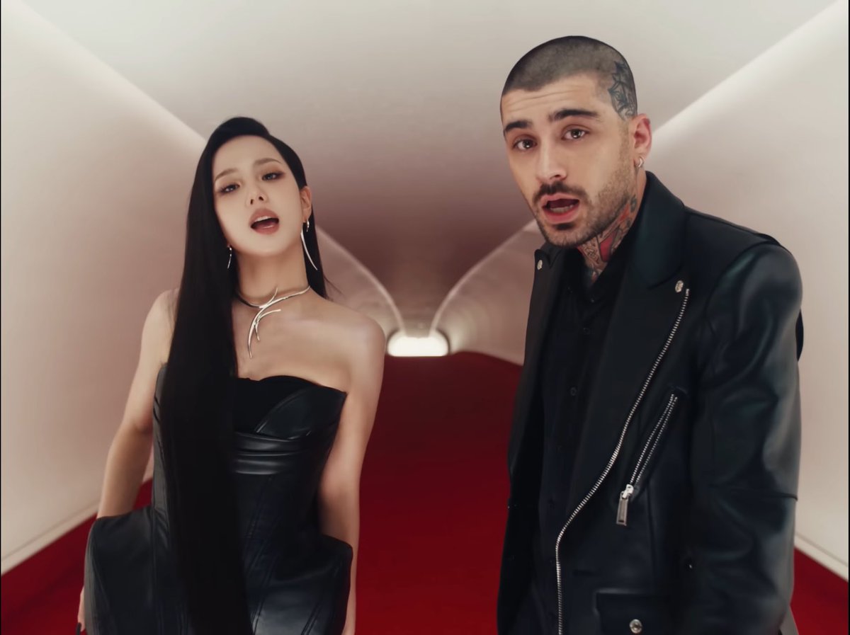 ZaynSquadBrasil's tweet photo. ELES JUNTINHOS 😭 https://t.co/1bxTy3gftB