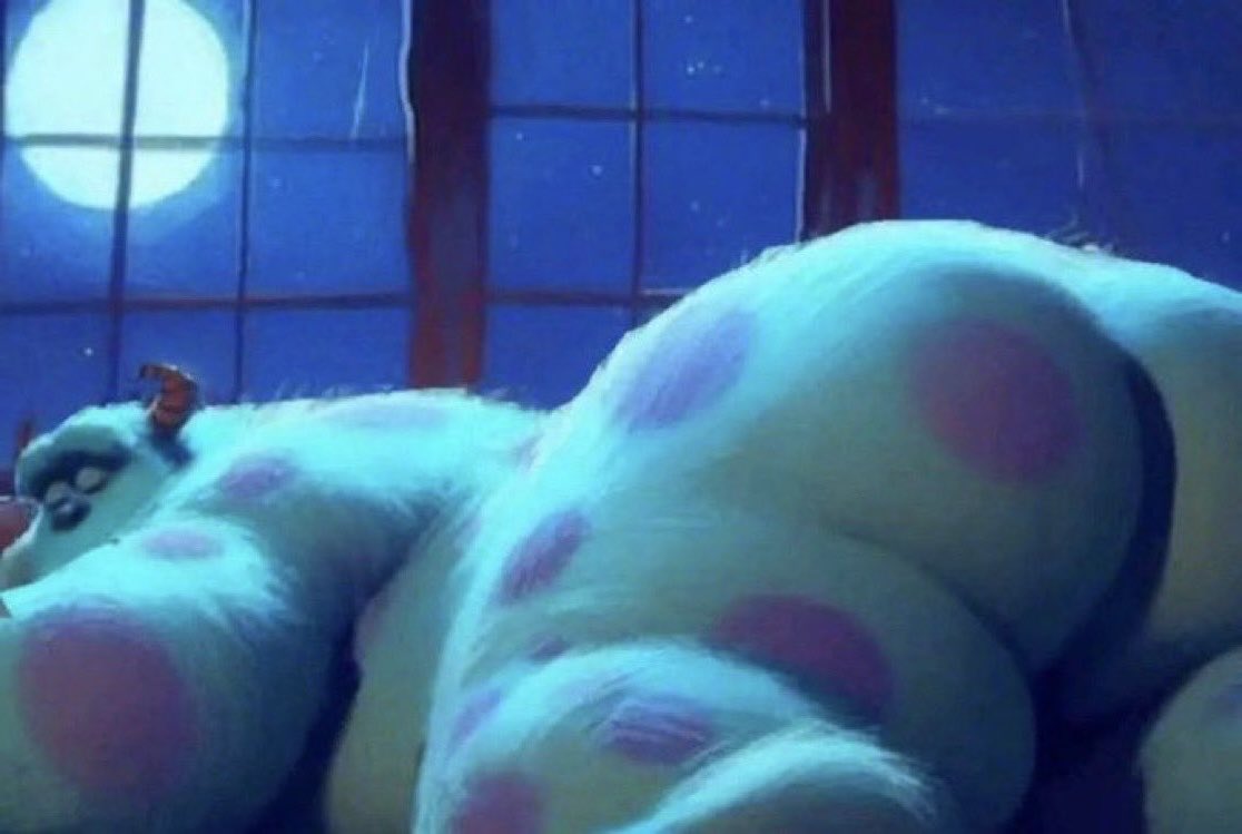 fLAUna and fLAUra tweet media