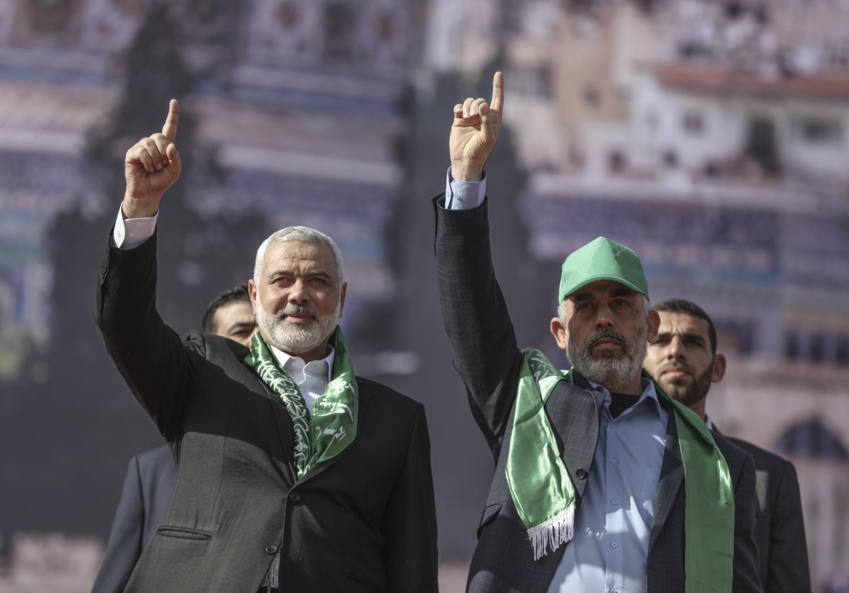 Ceasefire is here, but we must never forget the unwavering leaders who gave their lives yet never surrendered.
Salute to those who stood firm, endured the oppression, faced the bombs, gave their blood  but never gave up. 
#ceasefire #palestine