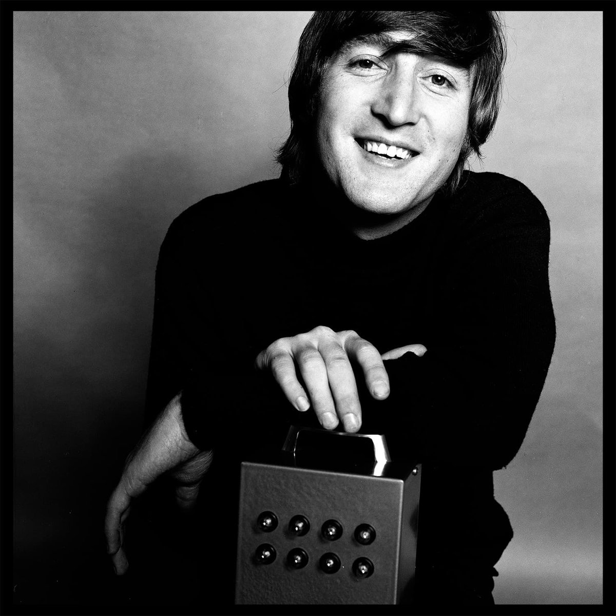 Remembering John Lennon born #OnThisDay 
Lennon  told Duffy the device he is holding was a UFO detector from a New York  novelty store. It was, in fact, a device called a ‘Nothing Box’ created  by the infamous ‘Magic’ Alex Mardas.
