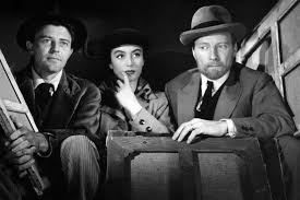 merlinpapin3's tweet photo. .@FredOL69007 .@tbarnaud Voici mon TOP12 des films du Réalisateur #JacquesBecker
4– Montparnasse 19 de Jacques Becker (1958) avec Gérard Philipe Anouk Aimée Lino Ventura Lily Palmer Gérard Séty Lea Padovani
Dans le Montparnasse des années vingt, le jeune Modigliani (Gérard Philipe) noie son amertume dans l'alcool. Il tombe amoureux de Jeanne (Anouk Aimée) qui, en dépit de l'opposition de sa famile, décide de partager la vie de l'artiste. Le couple brave les difficultés du quotidien, mais Modigliani ne rencontre que des échecs et replonge dans la débauche.