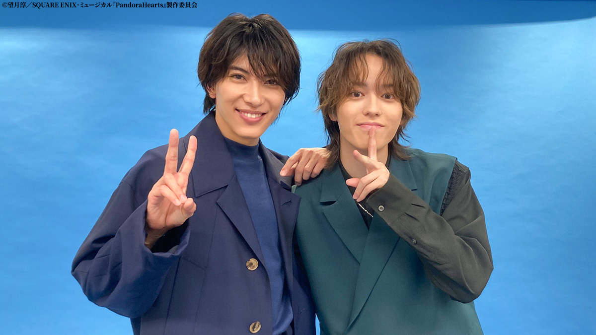 【露出情報】
本日10/9(木)発売「アニメディア」11月号に #パンミュ 対談インタビューが掲載されています🕰️
ぜひご覧ください ☕️🍰

🐇オズ＝ベザリウス 役 横山賀三さん
🐦‍⬛ギルバート＝ナイトレイ 役 泰江和明さん

チケット一般発売🎟️
10/17(金)12:00よりスタート
l-tike.com/m-pandora/