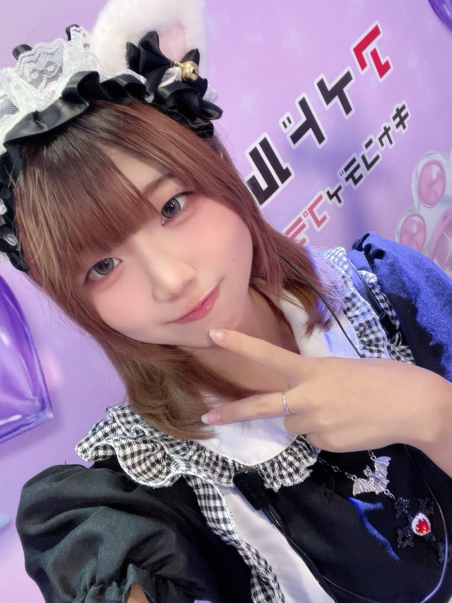 おはよ～ᕷ*.°

今日もりんねかわいーい？？