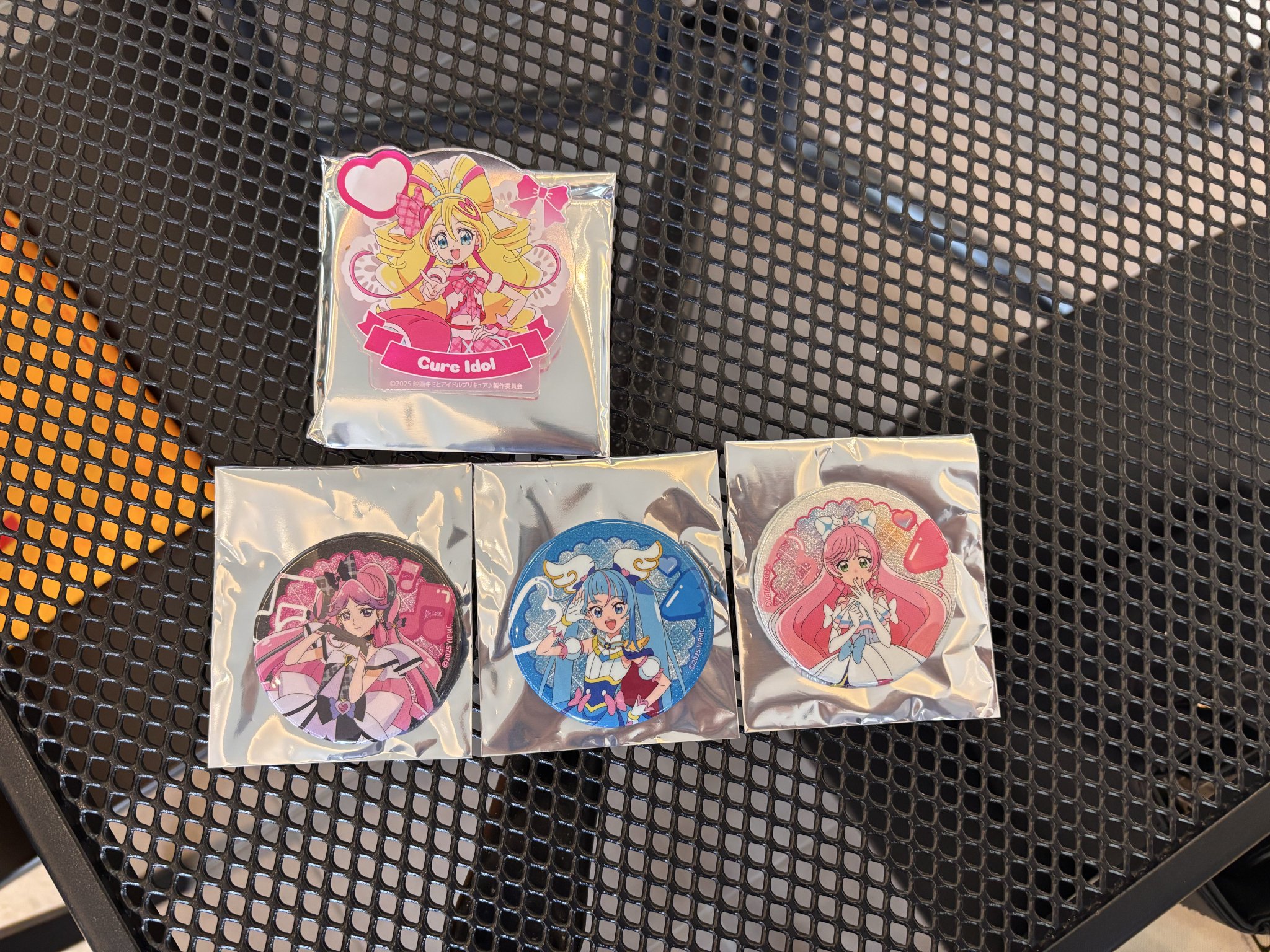 プリキュア タワレコ キュアプリズム 缶バッジ アクリルクリップ ポストカード プリキュア タワレコ キュアプリズム 缶バッジ アクリルクリップ