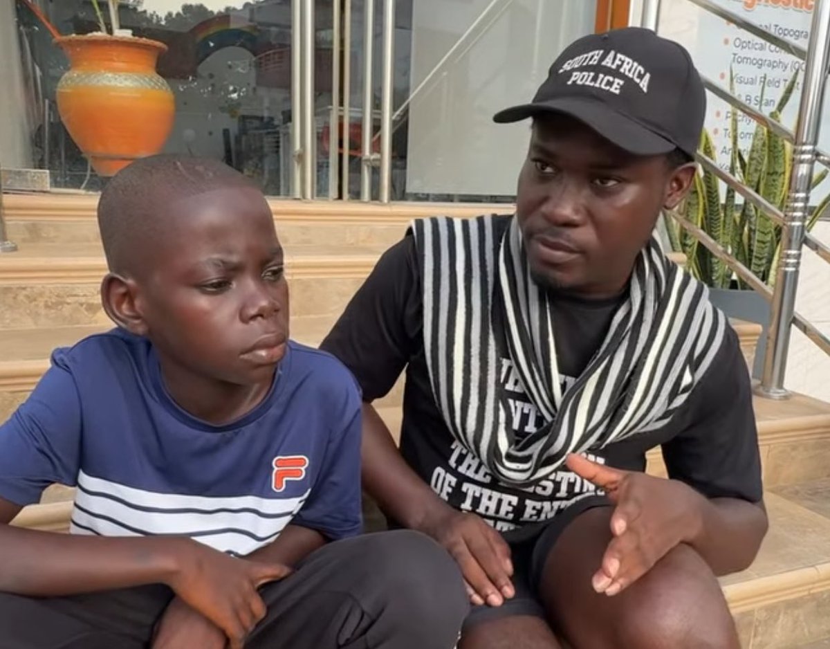 goshers_'s tweet image. Yesterday, I was informed that #Paul from Esiama Anglican JHS has PASSED AWAY. Earlier this year, I spent most of the time attending to Paul’s eye 👁️ condition moving from one hospital to another.

Third eye clinic was very instrumental in helping Paul in the fight to recover his…