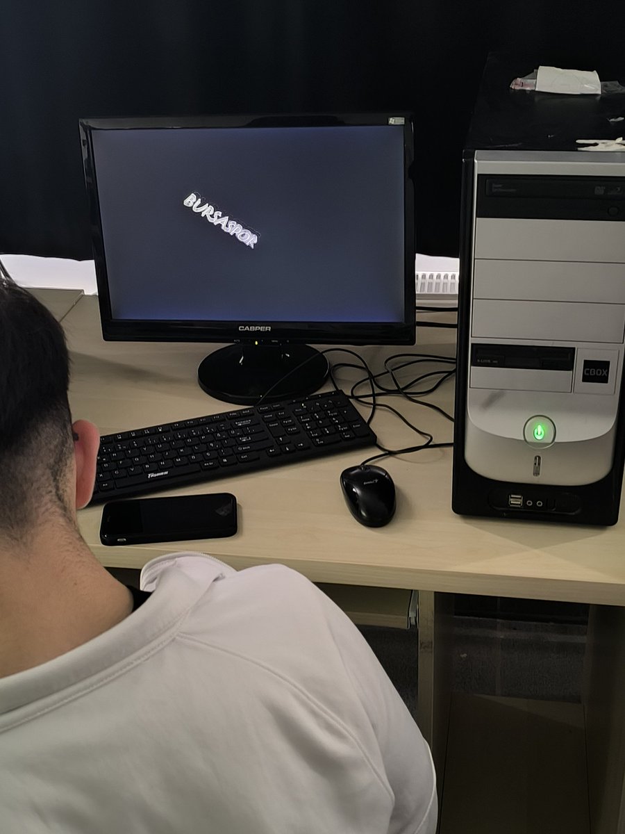 Derslerde öğrencilerin beni kafaya alma taktikleri.😁