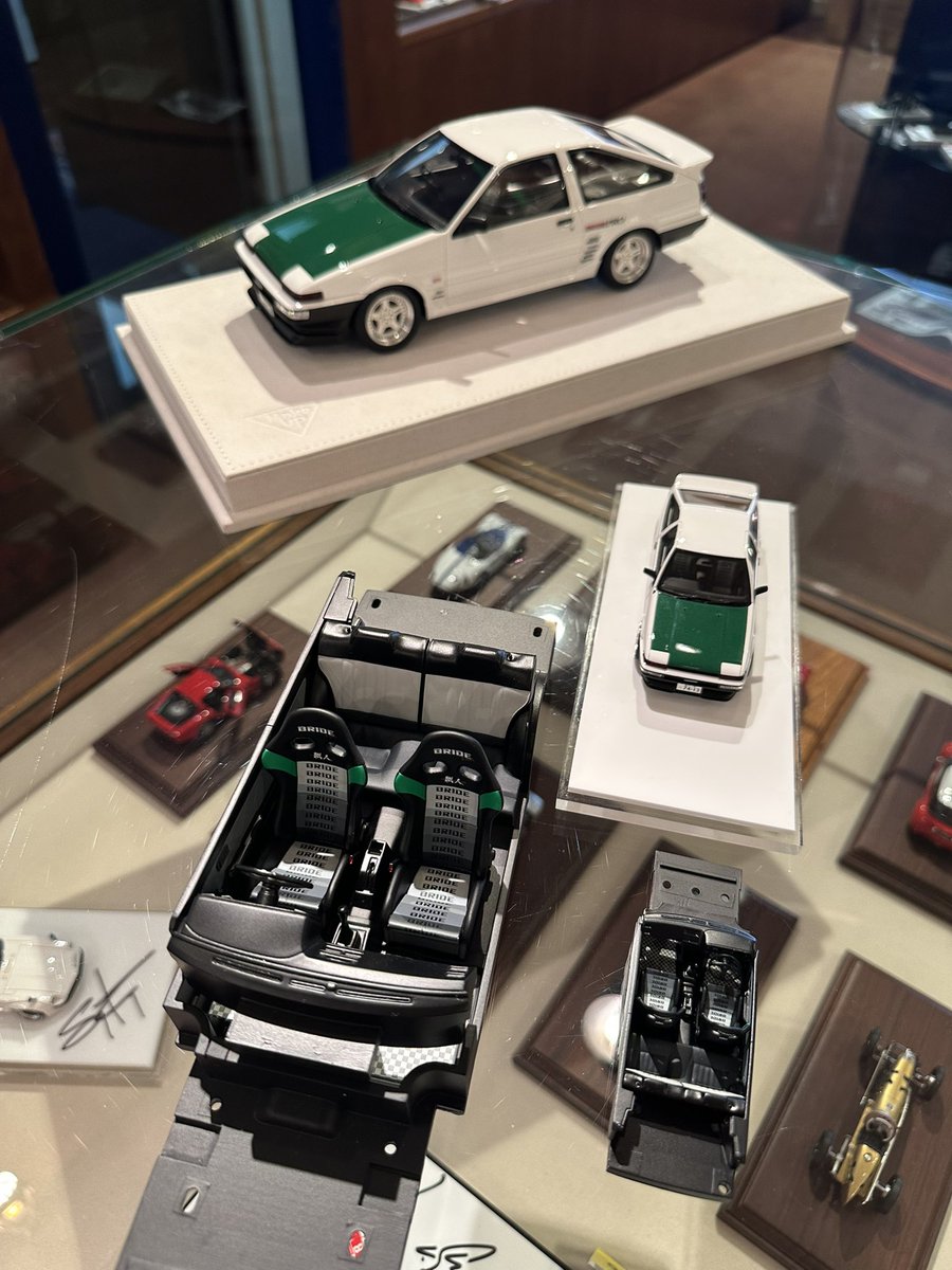 旧裏　68枚まとめ売り 京商 1/64 頭文字D 日産 スカイライン GT-R BNR32 中里 毅