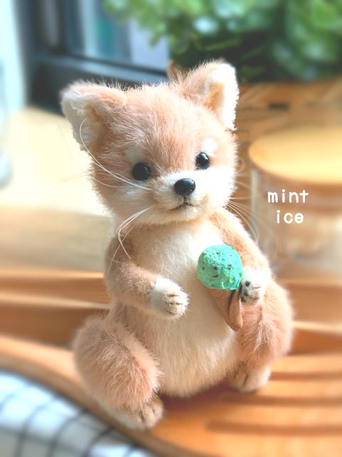 junpemiページ♡アイス気球- ̗̀ ☺︎ ̖́-チョコミント♡羊毛フェルト Molcar] Brown Spotted, not Chocolate Mint Molcar [Wool Felt