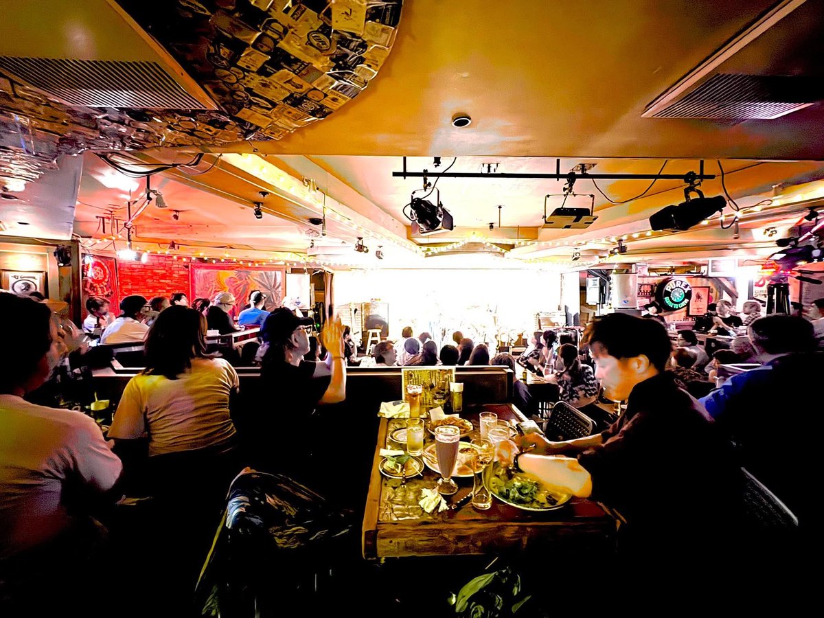 髭と長髪とわたし tweet media