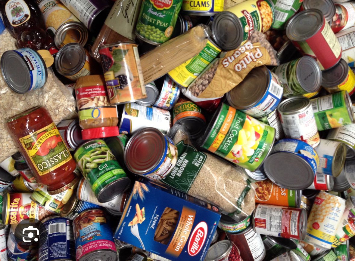 stthomasmore19's tweet image. Our Thanksgiving Food Drive continues! Please consider sharing a gift of LOVE with families in our community! #fightinghunger #basicneed Thank you for your generosity STM!