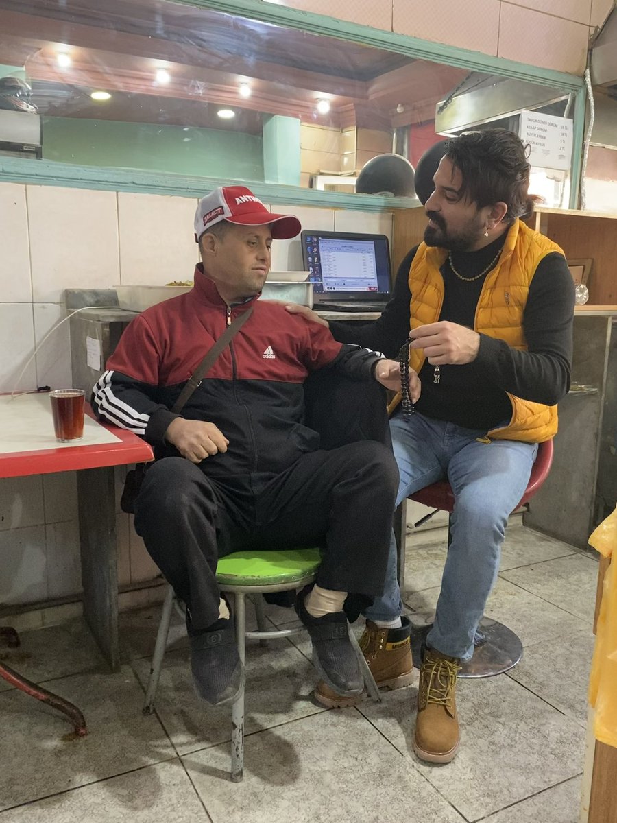 Gülüşüyle dünyayı aydınlatan can #Alim ışıklar içinde uyu🥹🙏