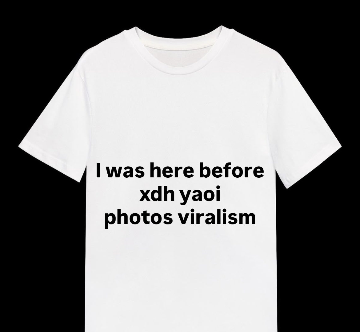 QUICK EVERYONE GRAB A TSHIRT