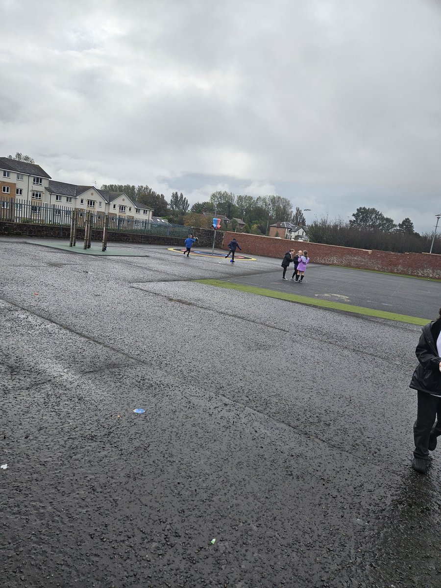 Primary 5 enjoyed an extra break today for filling up our class star jar! Team work makes the dream work! #article31