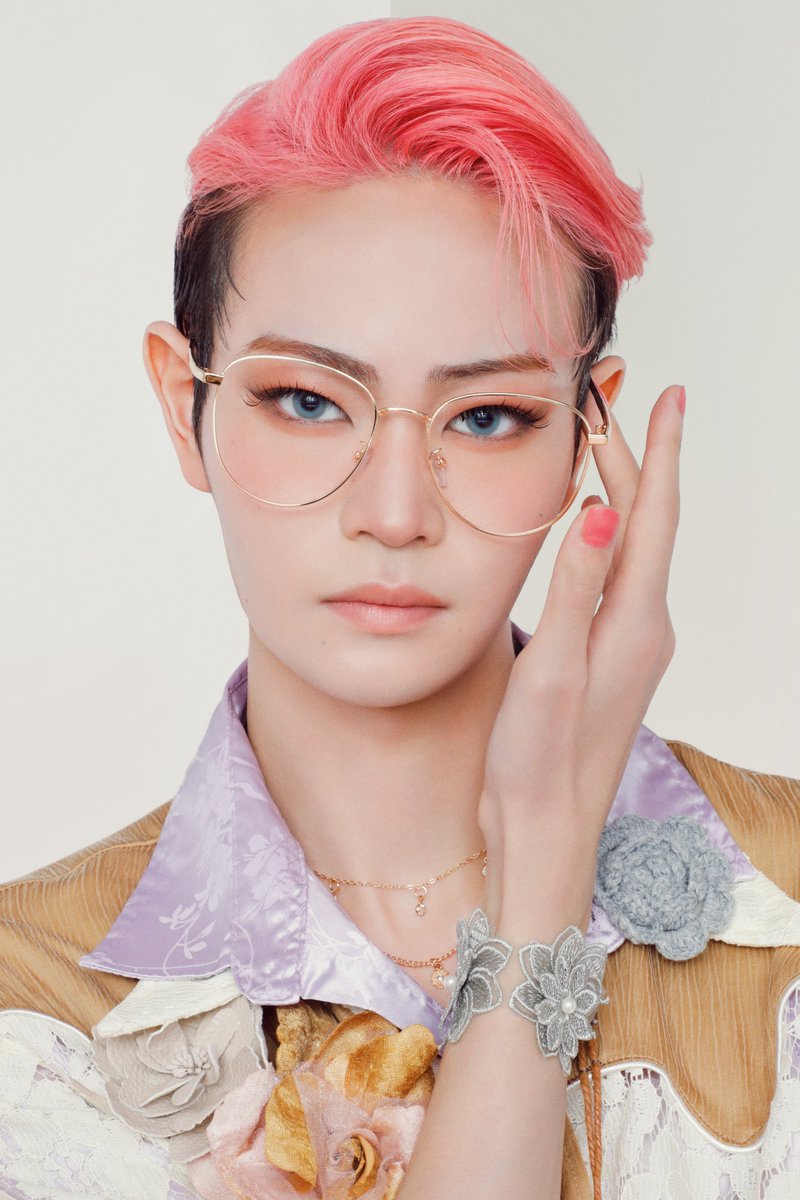 "SUGAR"
S
Solo Visual

Now on Streaming
smar.lnk.to/SHIBAI

#龍宮城
#SHIBAI
#SUGAR
#龍宮城アリーナ2DAYS