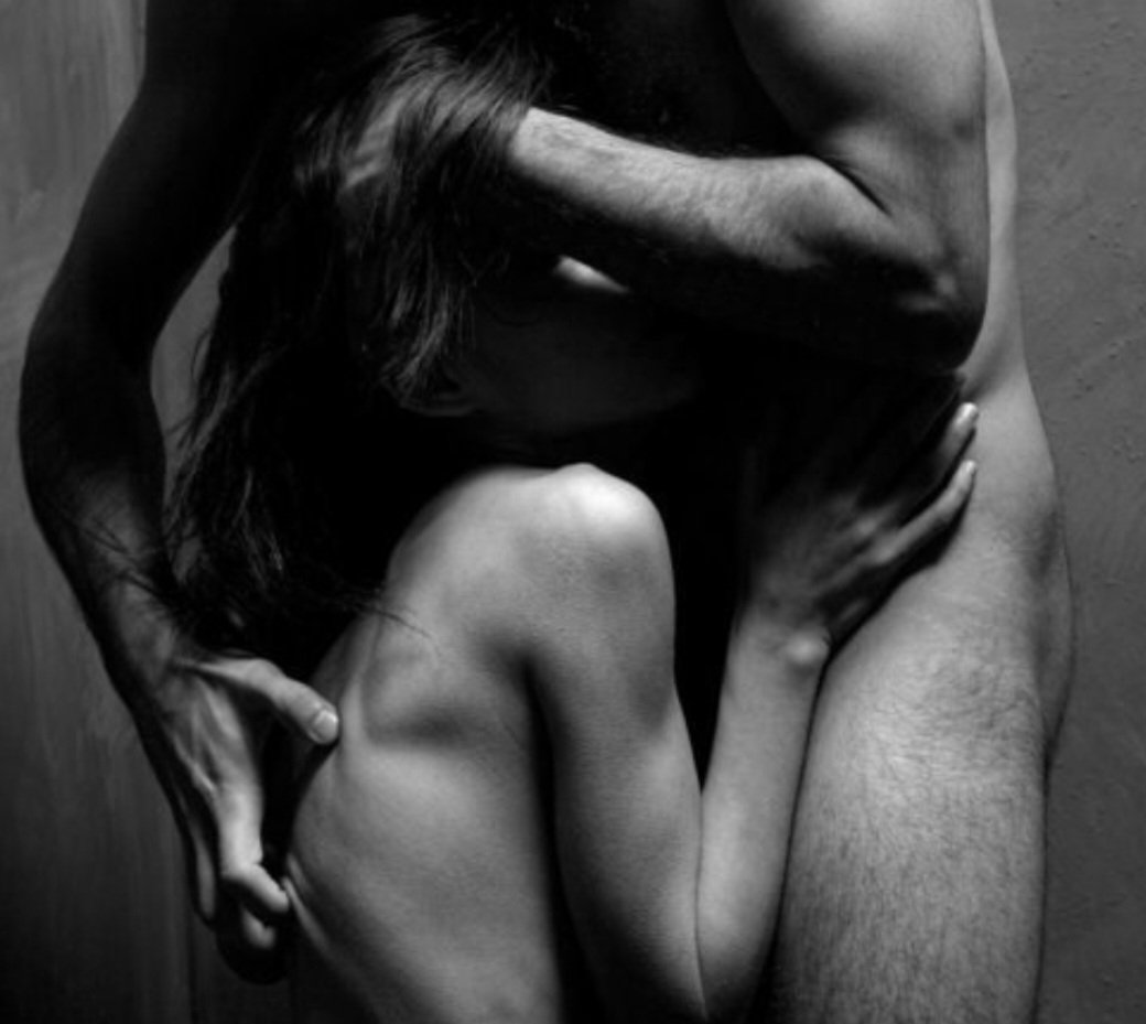 내앞에 세운후 손머리하고
다리만 벌리게 했을뿐인데 

무릎꿇여놓고 턱만 잡아
들어올렸을뿐인데 

스팽은 커녕 
스팽자세만 취하게 했을뿐인데 

누가 개년아니랄까봐
줄줄흐르는년이 개인적으로 참 좋다.