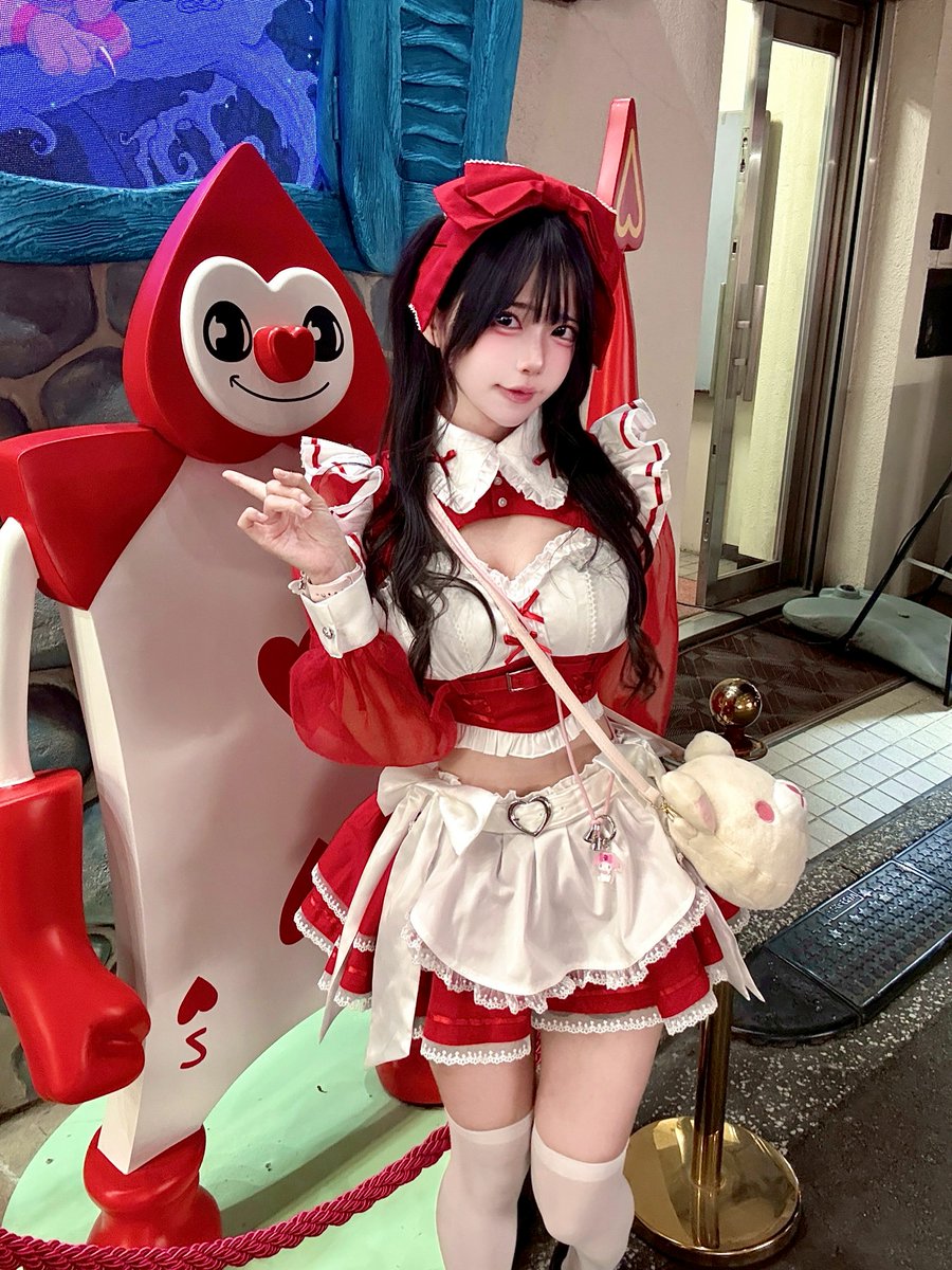 AliceParty_328's tweet photo. 【✨Alice Party 新衣装✨】

🐶こいぬ@Neruinunu

なんとなんと…本日から…
ありぱにもC衣装が登場👗

いつもとは一味違った
アリスちゃんたちの姿を見にきてね🍬

���秋葉原　＃コンカフェ https://t.co/Ye9SZ9IObt