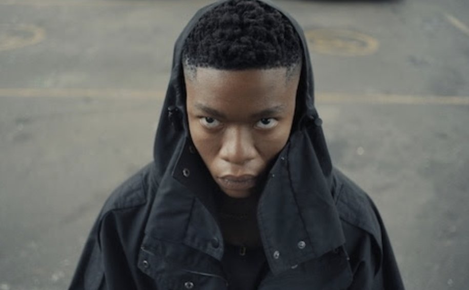 PhilMphela's tweet photo. CASTING NEWS: 

Aphiwe Mkefe joins Spinners

The promising young actor has joined the cast of the hit Showmax series in its second season – set to premiere early 2026. 

#KgopoloReports