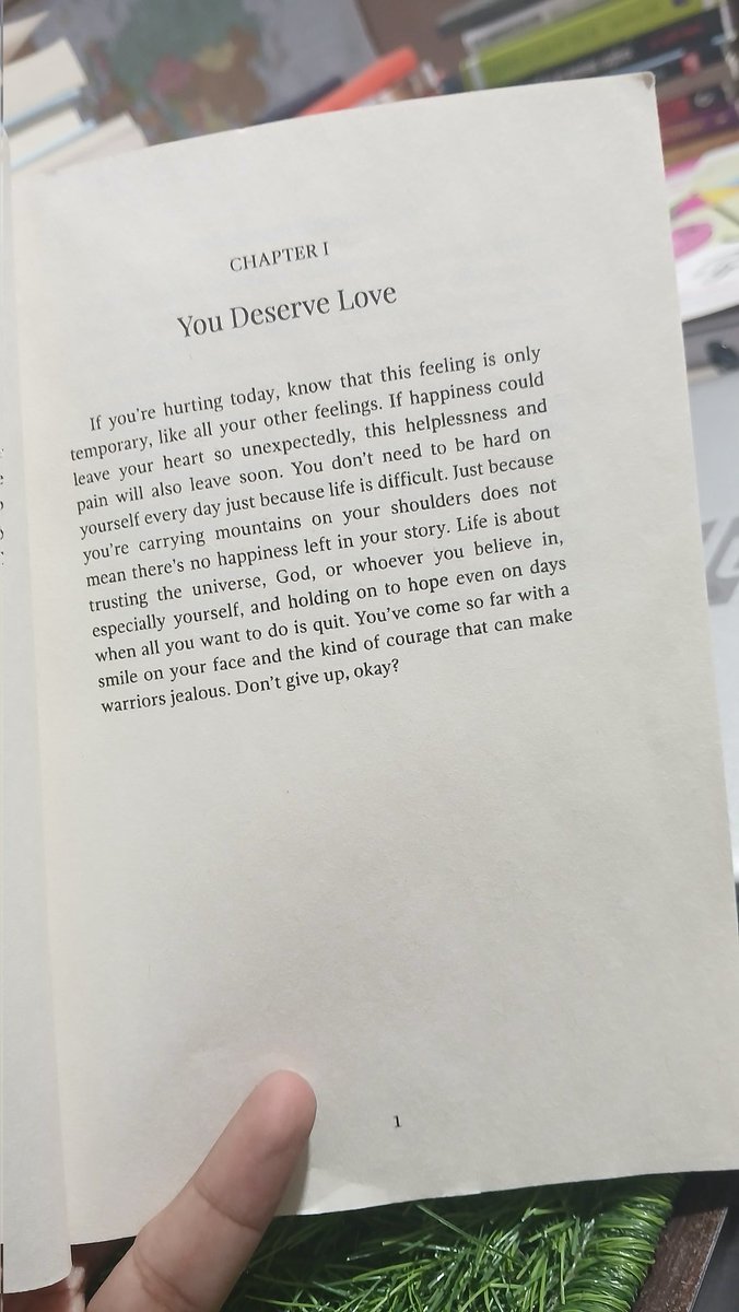 Nafsieee's tweet photo. I deserve love 😓 https://t.co/ijX7d1KhjE