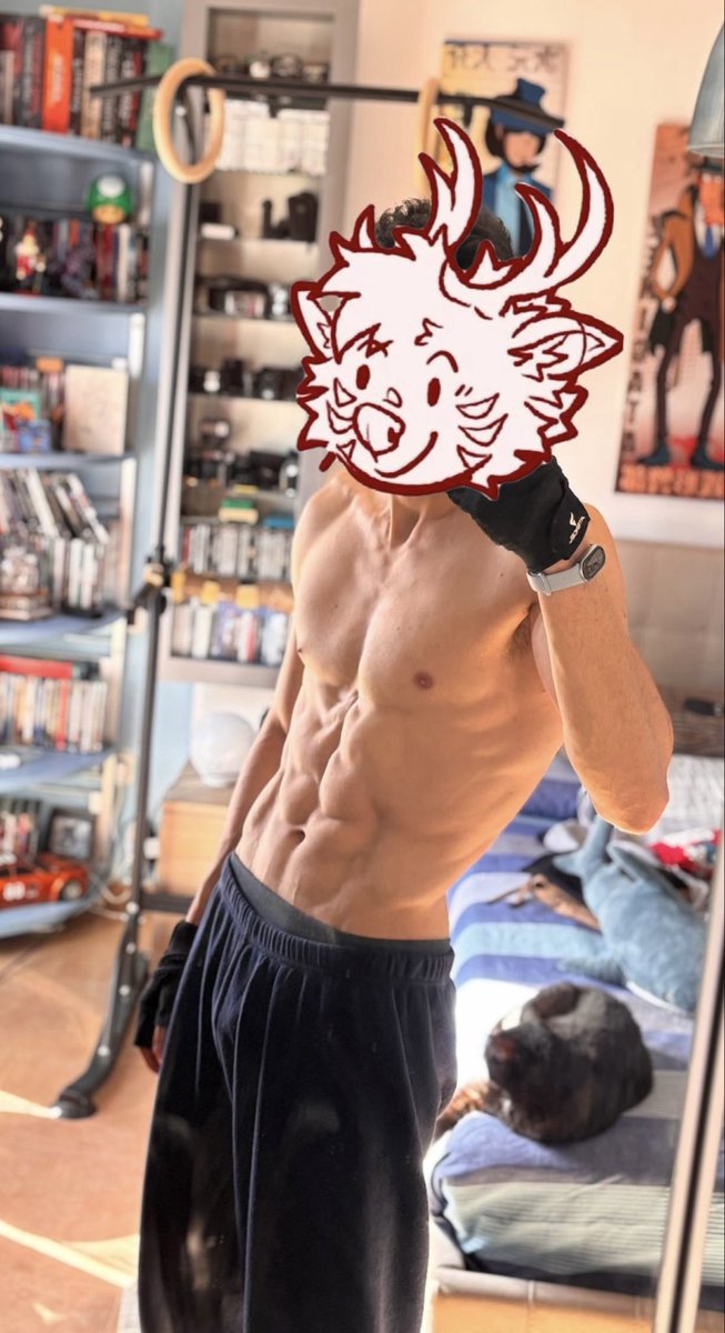 SenpaiKibou's tweet image. One day I'll stop cutting and start bulking, but this is not the day