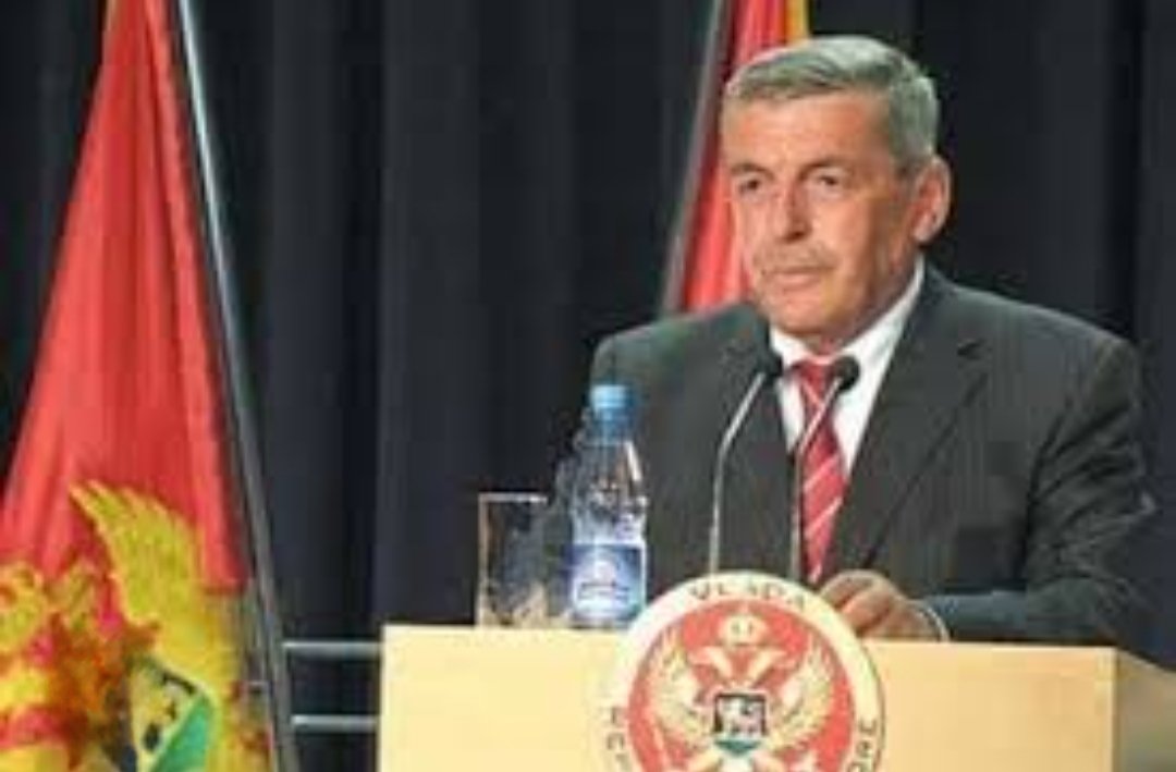 #türki̇ye #crnagora #dernek #başsağlığı #taziye
Yalnız Karadağ'ın değil bütün Balkan coğrafyasının yakından tanıdığı Jusuf Kalemperović'i kaybettik. 
Başta Kalemperović Ailesi'ne, Çalışma arkadaşlarına, Karadağ halkına sabır ve başsağlığı dileriz...