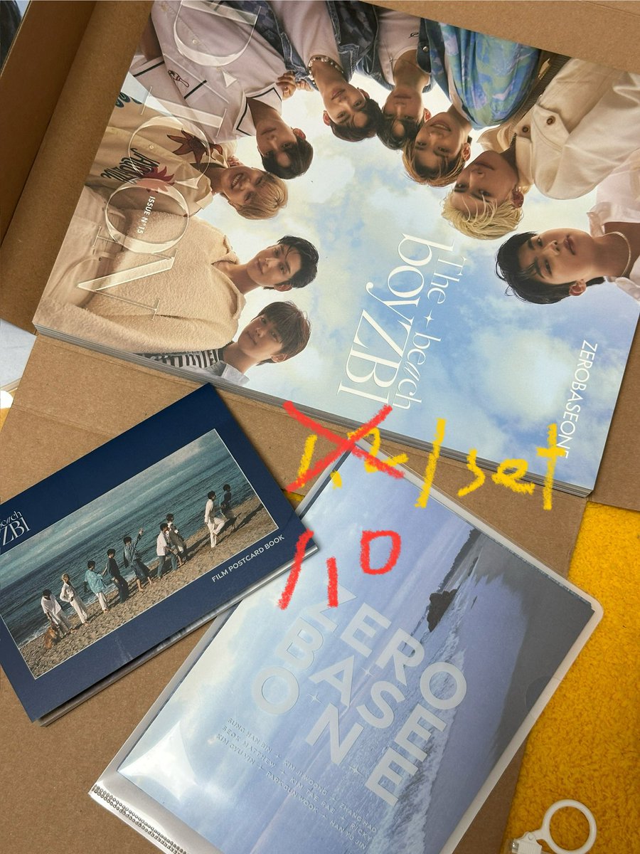 2121sandy2121's tweet photo. ‼️제로베이스원 제베원 디아이콘 양도‼️
가격 이미지로 참고, 상태 좋음
배송비 비포

디엠⭕️
Eng⭕️

제베원 굿즈 포카 포토카드 zerobaseone zb1 앨범 성한빈 장하오 김지웅 석매튜 김태래 리키 김규빈 박건욱 한유진 판매 MD 슬로건 잡지 https://t.co/f0NVBgSQTQ