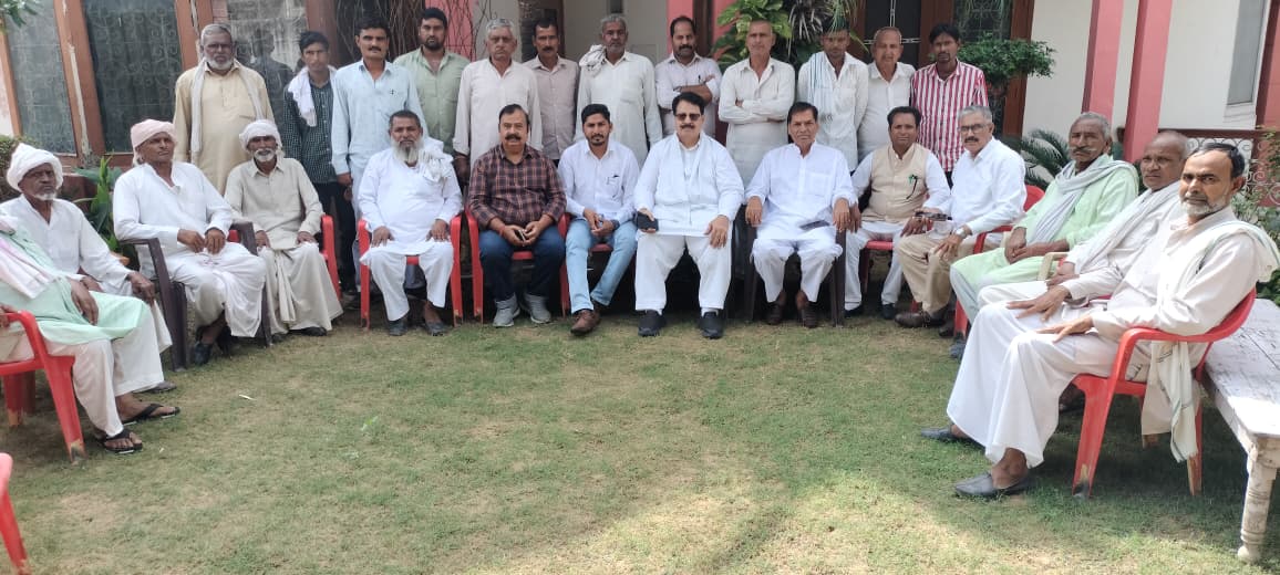 आज जिला खैरथल कांग्रेस जिला अध्यक्ष के लिऐ आदरणीय संजीव सिंह बारेठ के साथ संजीव सिंह बारेठ के समर्थन में पीसीसी ऑब्जर्व से मुलाकात की।