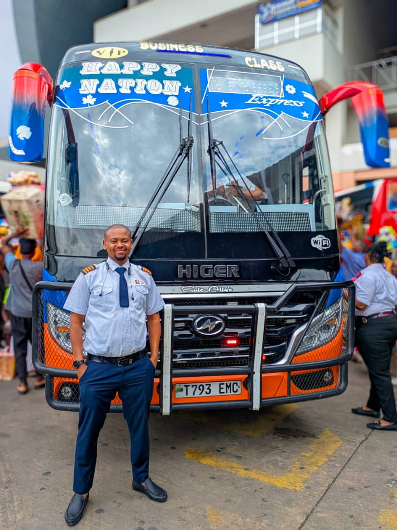 Happy Nation Express tweet media