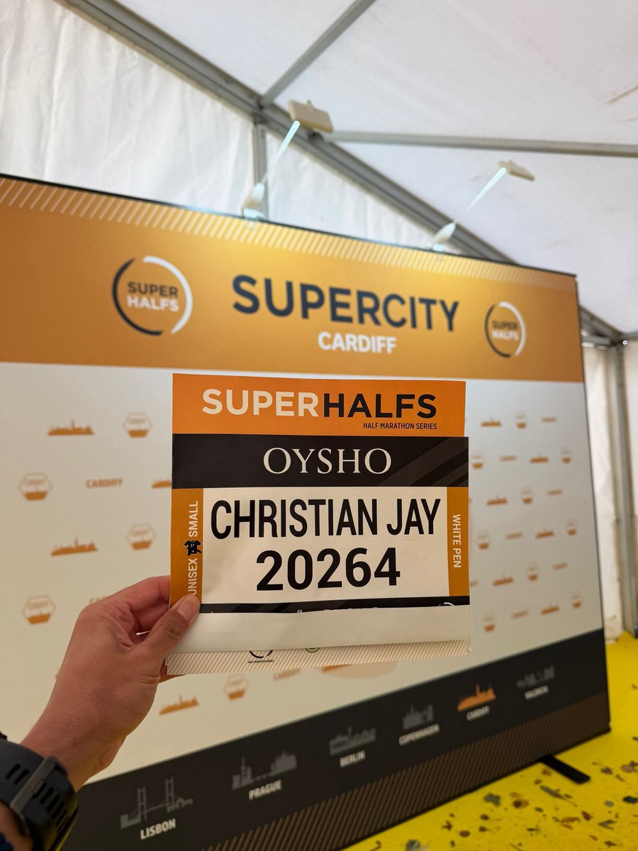 cjsldrs's tweet photo. The quest for a new PB is turning into a pure agony— but I’ll get there. 🙌

1/6 of the Superhalf series. Onto the next one. See you in Lisbon! 💪🏻 https://t.co/U3h8AbKpFL