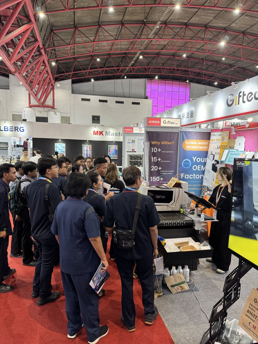 Giftec279058's tweet image. Indonesia ALL PRINT &amp;amp; INTER CORRUGATED 2025 continues!🎉

The event was packed, and we could see everyone&apos;s enthusiasm for the latest Single Pass packaging digital printing technology!💯

We warmly welcome everyone to visit the Giftec booths: A3E026+A3E028 

#singlepassprinter