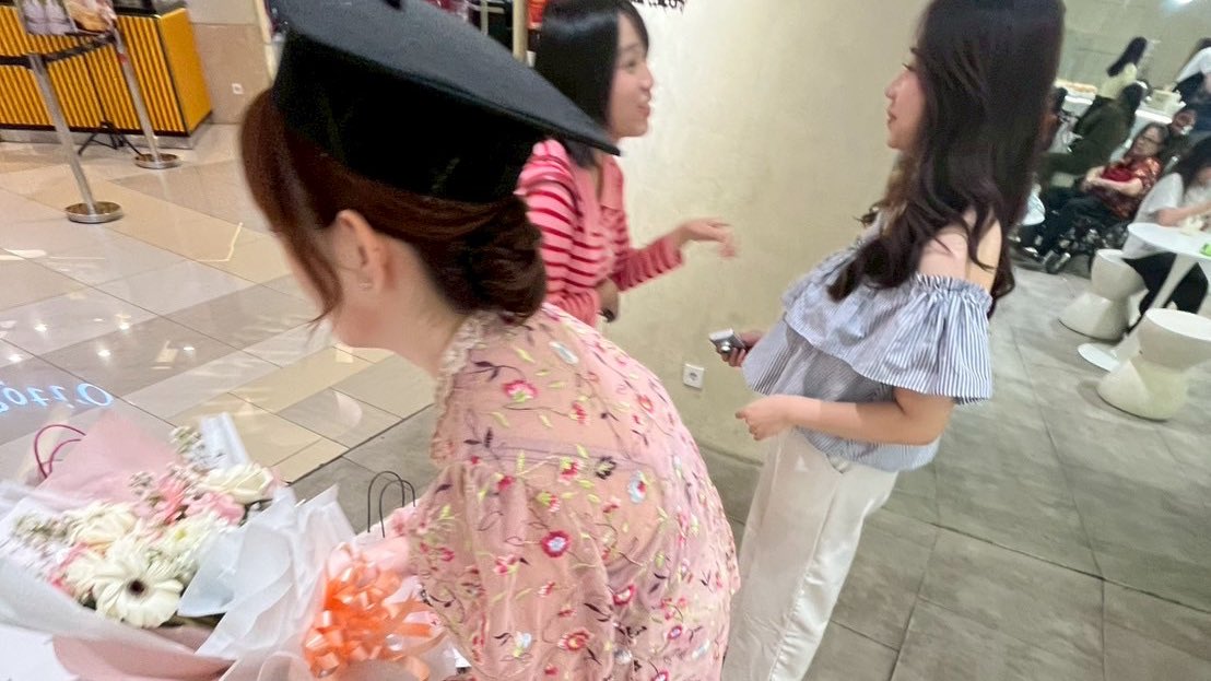 throwback archive wisuda kawaii hito citong <3 :0