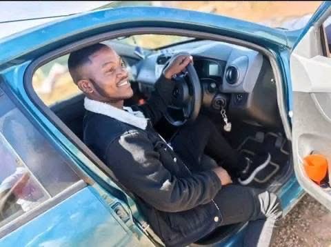 MISSING PERSON ALERT 

The family of Bonga Wilisile, aged 26, needs the public assistance  in finding their family relative who has been reported missing.

Bonga is a Bolt driver and was last seen on Friday at around 21:00.
His last trip was from Palm Springs to Tsakane, and his