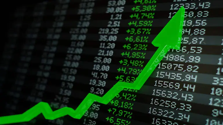 gitanjalir2001's tweet image. #Metalstocks snap 3-day #losses, rise up to 4.5% on supply concerns; #HindCopper, #TataSteel lead #gains