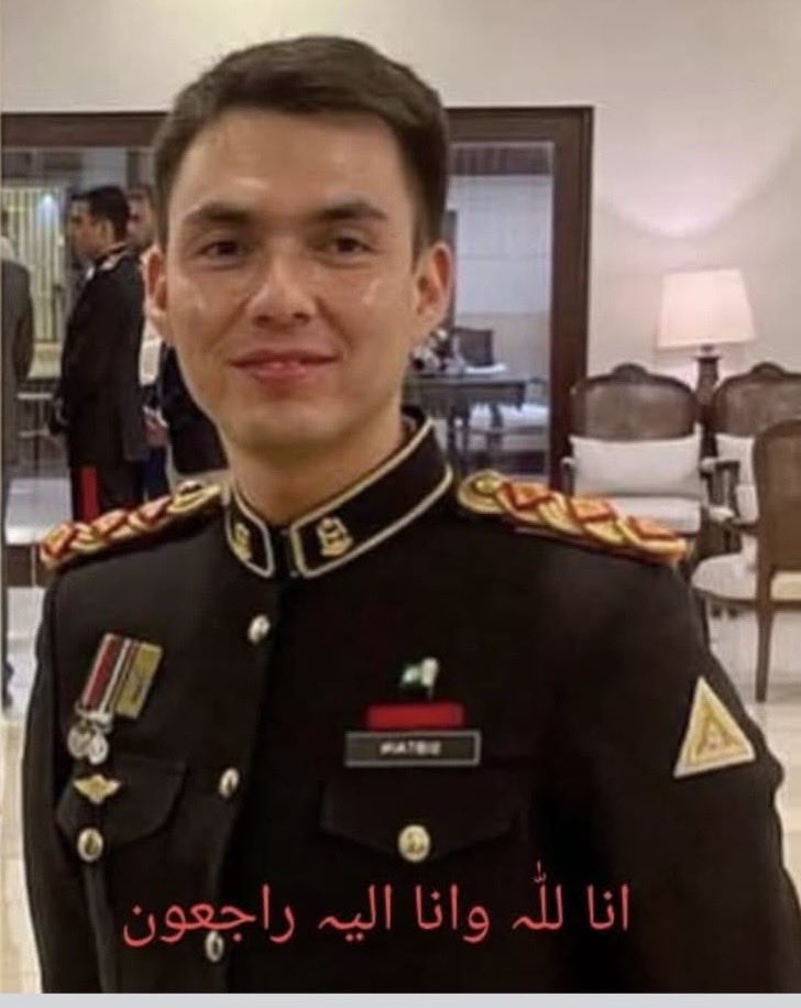 palyani's tweet image. A proud son of Balochistan 🇵🇰
Major Sibtain Haider embraced martyrdom fighting terrorists.
His sacrifice is a shining example of courage and patriotism.
May Allah elevate his ranks among the martyrs.
#MajorSibtainHaider #Shaheed #PakistanArmy #Balochistan #PrideOfPakistan