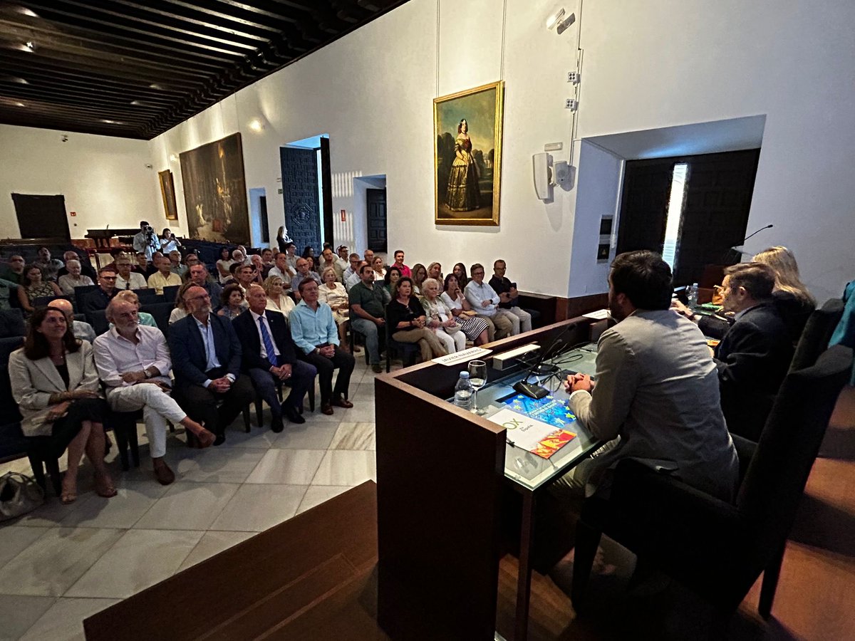 ‼️ Enorme éxito de público en la conferencia “España, la geopolítica y la defensa de Europa” del profesor y coronel José Luis Pontijas. 

Una brillante exposición en la que hemos podido conocer las claves de lo que está ocurriendo en este momento en el mundo, los planes de