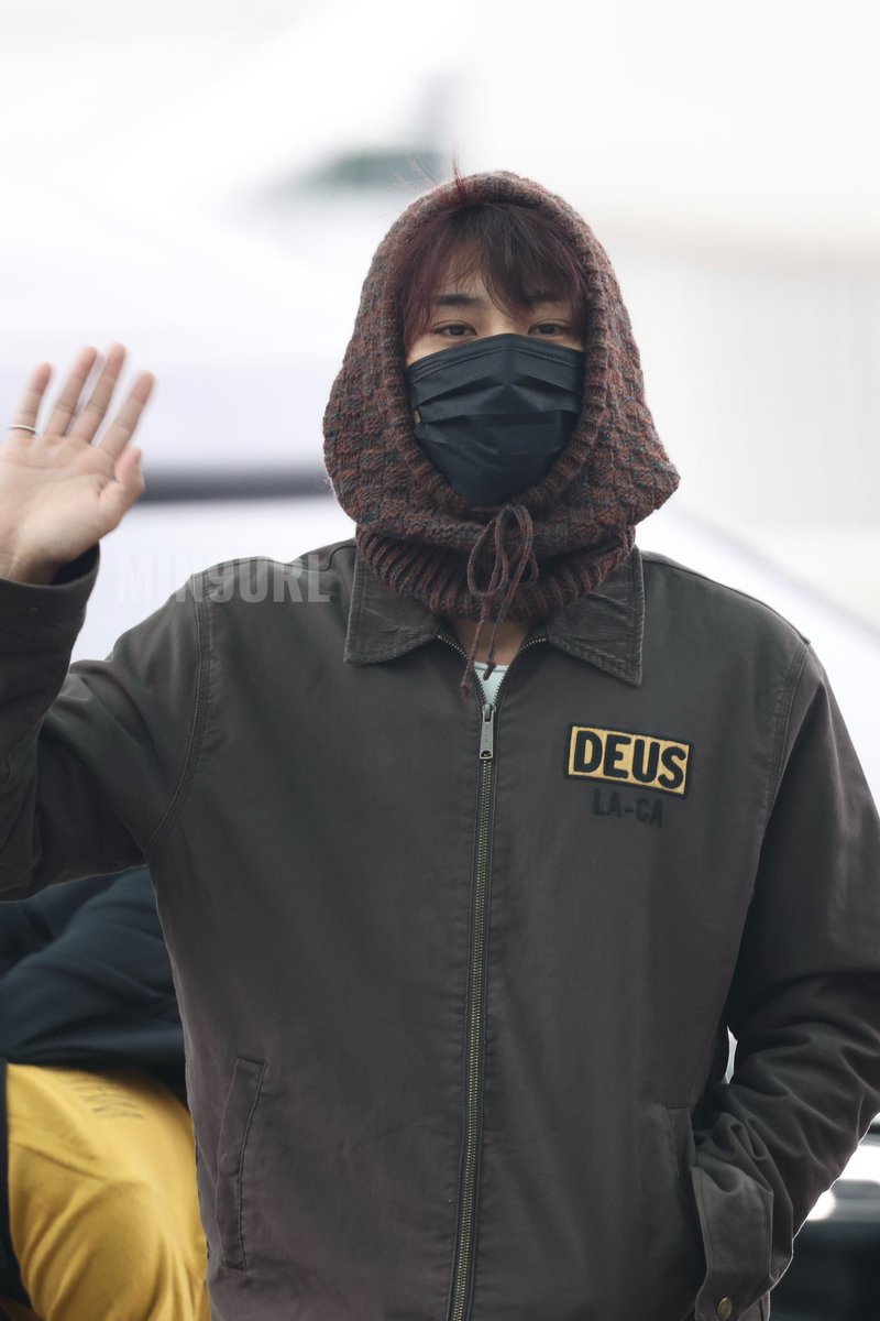 MIN9URL's tweet photo. 251009 ICN 출국
🧸🥺

#세븐틴 #민규 #SEVENTEEN #MINGYU https://t.co/X1qblMfW09